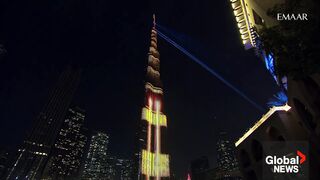 New Years 2025 Dubai puts on stunning fireworks show at the Burj Khalifa