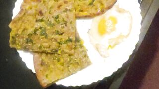 Kiima wala nan with fried egg non-vegetarian  food