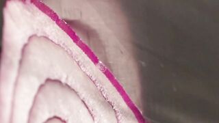 ASMR Thinly sliced ​​purple onion