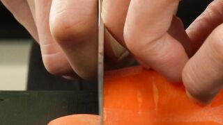 ASMR Thinly sliced ​​carrots