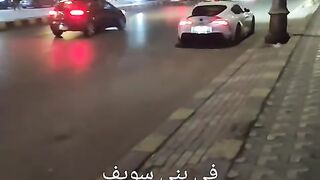 عربيه فراري