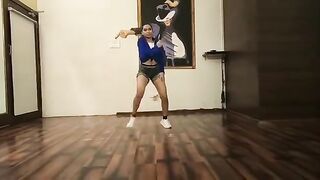 Indian Girl Tamanna Dance