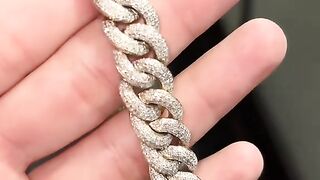 Men's Natural Diamond Pave Set Cuban Link Bracelet