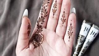 New hand mahndi design