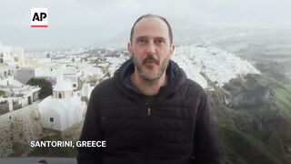 Earthquakes keep rattling Santorini, Greece, every few minutes.mp4