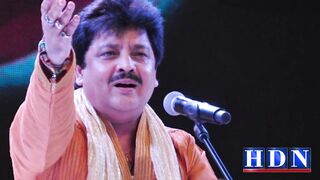 Udit Narayan kissing | udat narayan