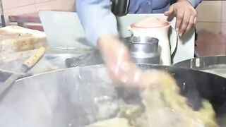 The Intrepid Indian Chef: Puts His Hand in Hot Oil for Action!