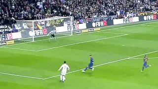 ronaldo real goal v barcelona