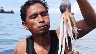 Mukbang squid