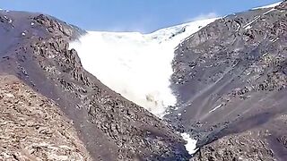 Caught in an Avalanche in Kyrgyzstan (Everyone Survived)