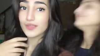 MERI Kismat Bi Tumhary Sath Ban Gai || Viral Video