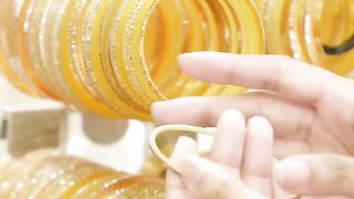 Girl wearing a bangles