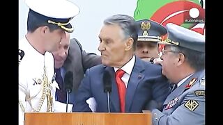 Portuguese president collapses during speech to military