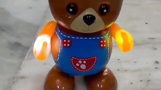 HALO NATION® Dance Bear Swinging Bear Light Music Dance Happy Bear Toy Action Figure Dancing Heros with Music Flashlight Super Hero Toys