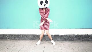 Panda dance