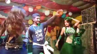 Esa dance apne kbhi nhi dekha hoga